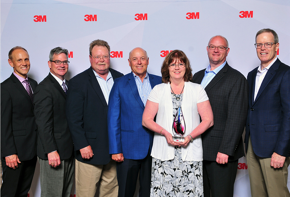 AWT Labels & Packaging Wins 3M Supplier of the Year Award